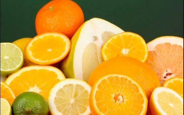 Aynı familyaya sahip portakal ve limon neden farklı kokar? 21